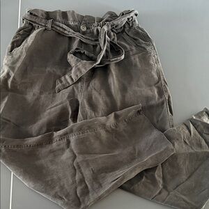 Serie paper bag style cropped pants